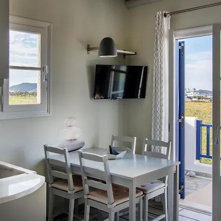 Pure White 1bd House With Amazing Sea Views In * Naousa (Paros)