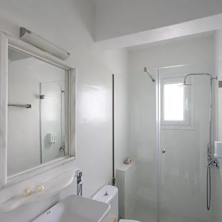 Apartment Pure White 1bd House With Amazing Sea Views In *