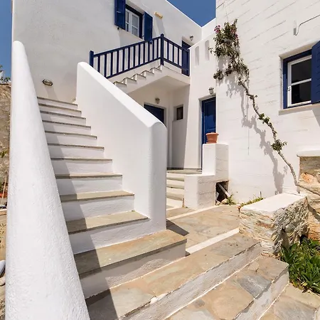Pure White 1bd House With Amazing Sea Views In Náoussa